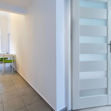 Light Apartment Zyblikiewicza Street Krasków Eksteriør bilde
